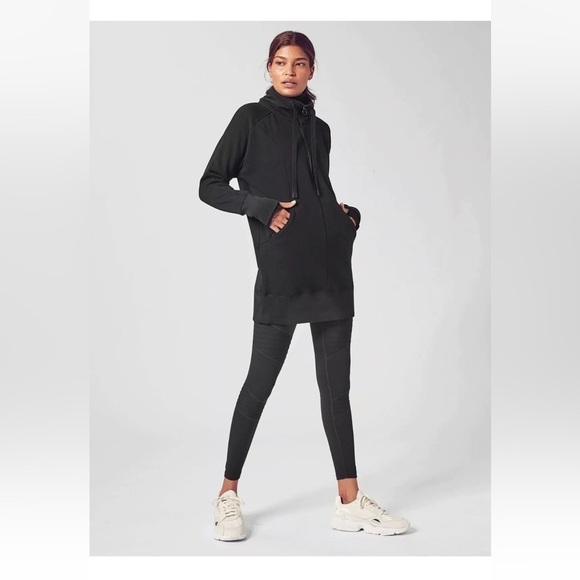 Athleta-S-black-inclination, Moto tights, in powervita. ultra high-rise leggings - Picture 1 of 16